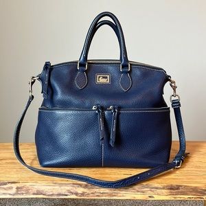 Medium Dooney & Bourke Bag